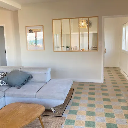 Apartment Joli Avec Vue *