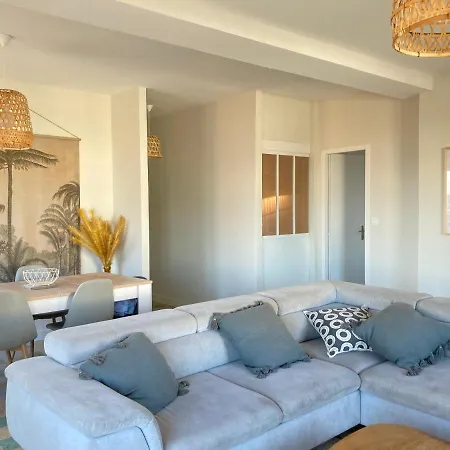 Joli Avec Vue Apartment *
